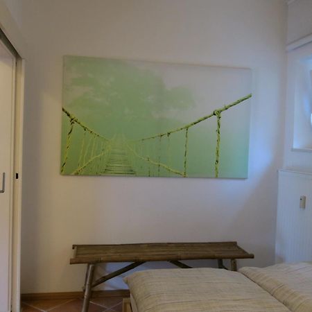 Ferienwohnung Arenz Швейнфурт Экстерьер фото