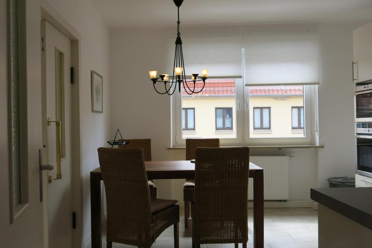 Ferienwohnung Arenz Швейнфурт Экстерьер фото